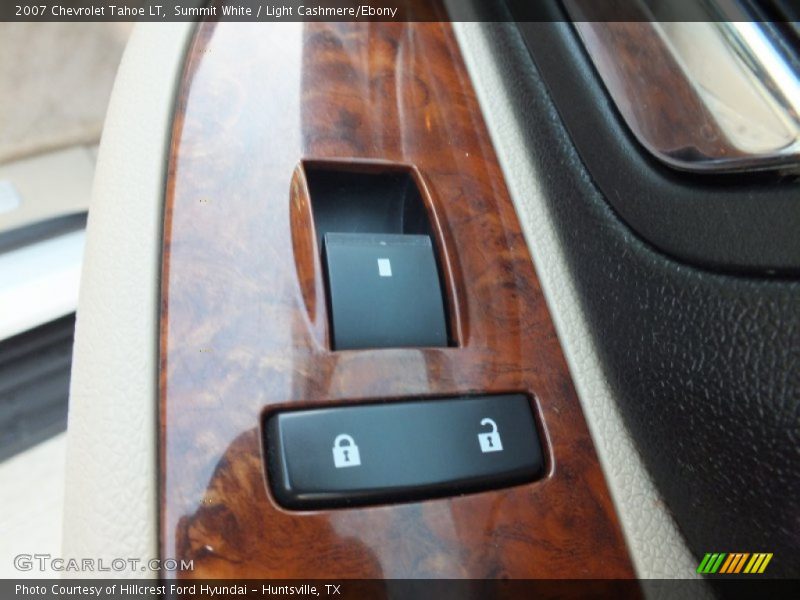 Summit White / Light Cashmere/Ebony 2007 Chevrolet Tahoe LT