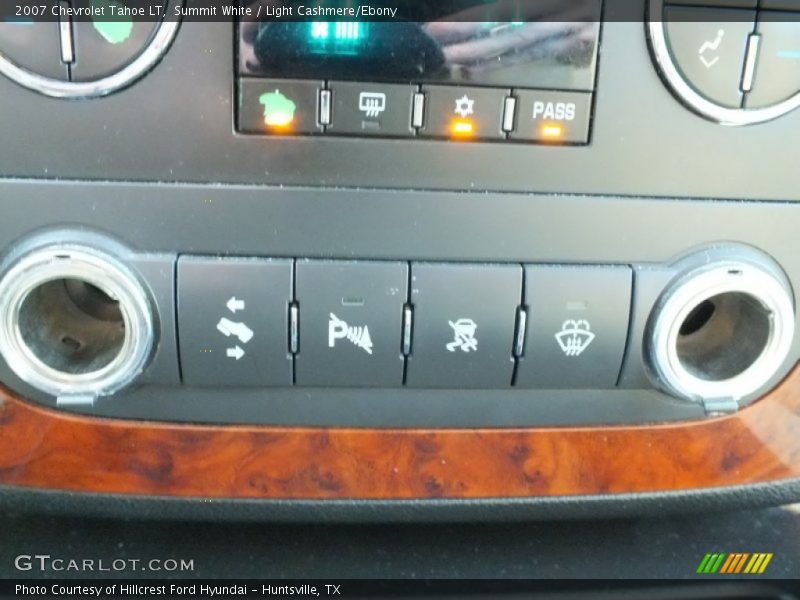 Summit White / Light Cashmere/Ebony 2007 Chevrolet Tahoe LT