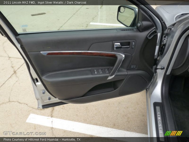 Ingot Silver Metallic / Dark Charcoal 2011 Lincoln MKZ FWD