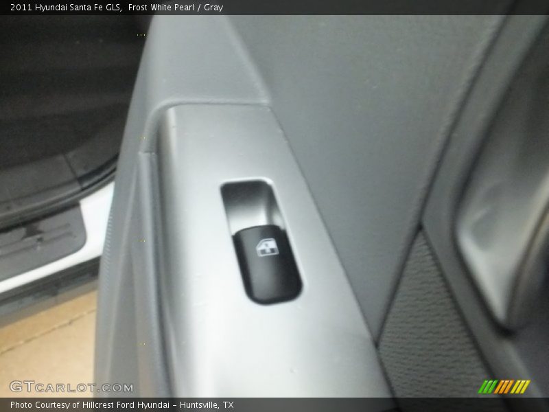 Frost White Pearl / Gray 2011 Hyundai Santa Fe GLS