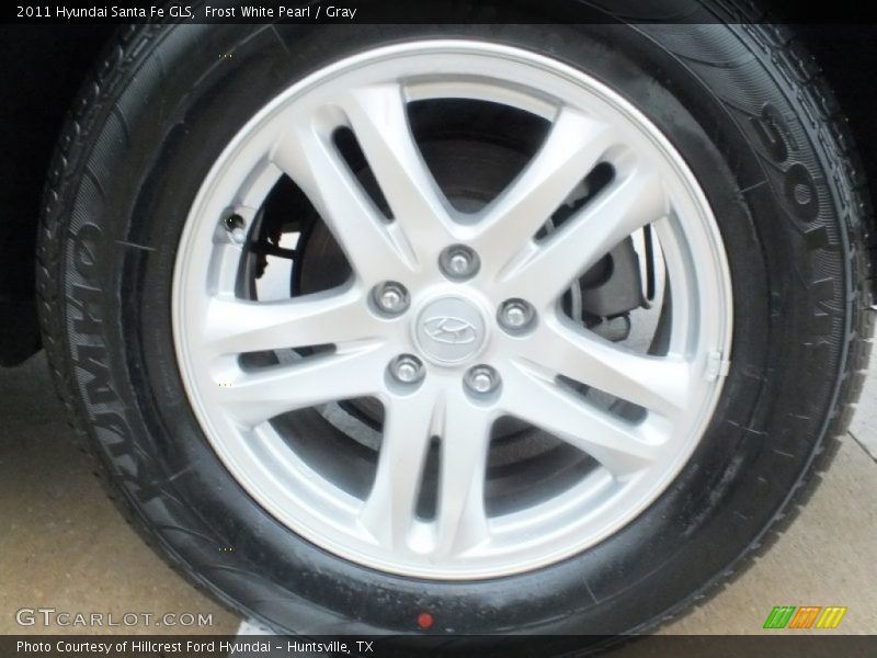 Frost White Pearl / Gray 2011 Hyundai Santa Fe GLS