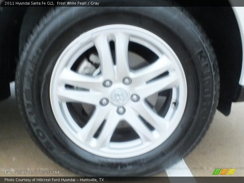 Frost White Pearl / Gray 2011 Hyundai Santa Fe GLS