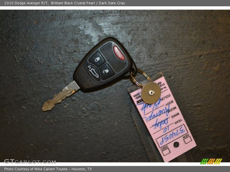 Brilliant Black Crystal Pearl / Dark Slate Gray 2010 Dodge Avenger R/T
