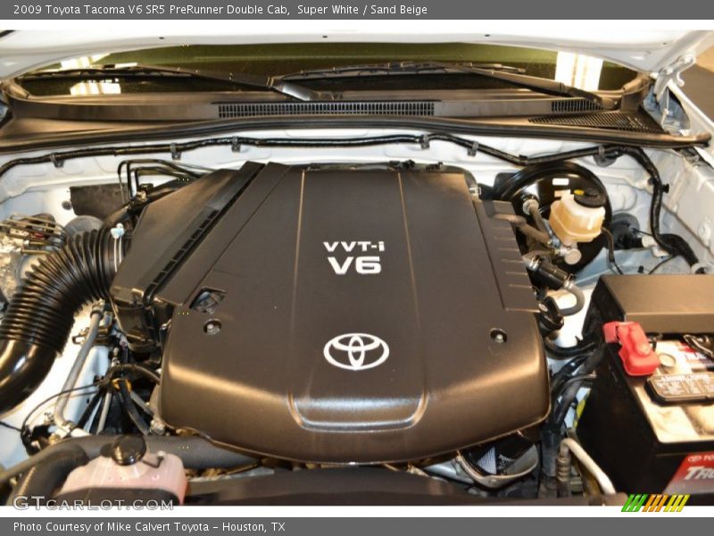 Super White / Sand Beige 2009 Toyota Tacoma V6 SR5 PreRunner Double Cab