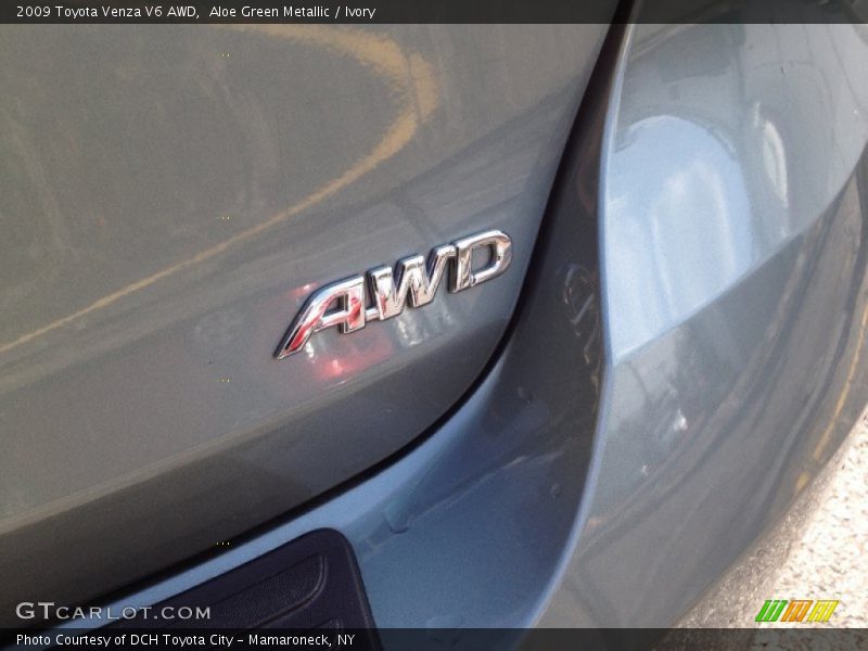 Aloe Green Metallic / Ivory 2009 Toyota Venza V6 AWD