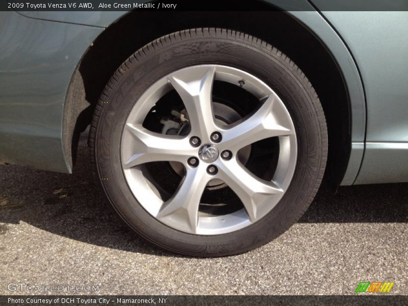  2009 Venza V6 AWD Wheel
