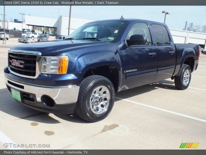 Front 3/4 View of 2009 Sierra 1500 SL Crew Cab