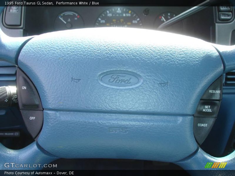 Performance White / Blue 1995 Ford Taurus GL Sedan