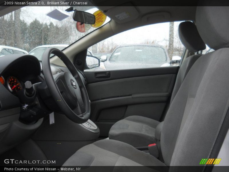 Brilliant Silver / Charcoal 2009 Nissan Sentra 2.0