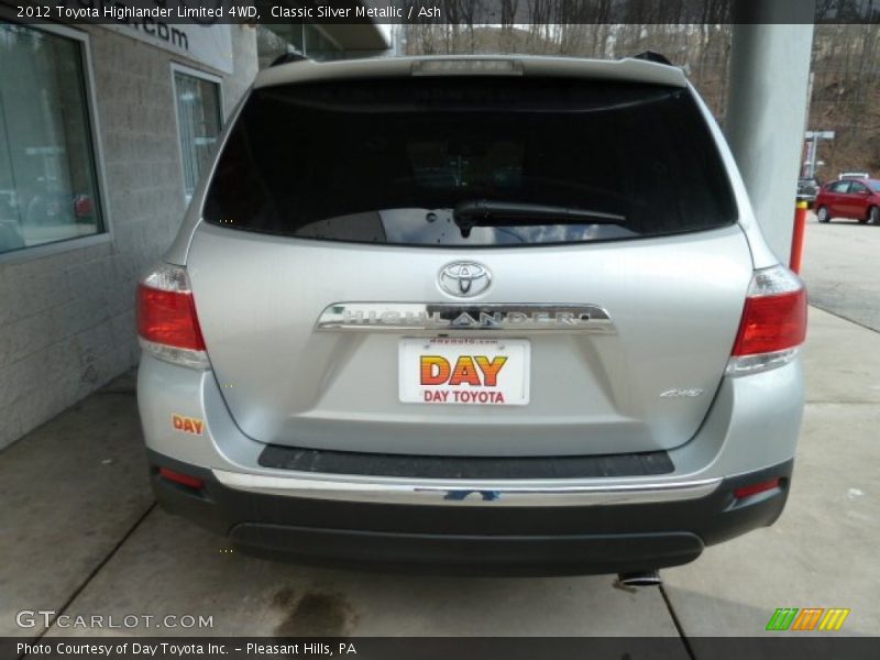 Classic Silver Metallic / Ash 2012 Toyota Highlander Limited 4WD