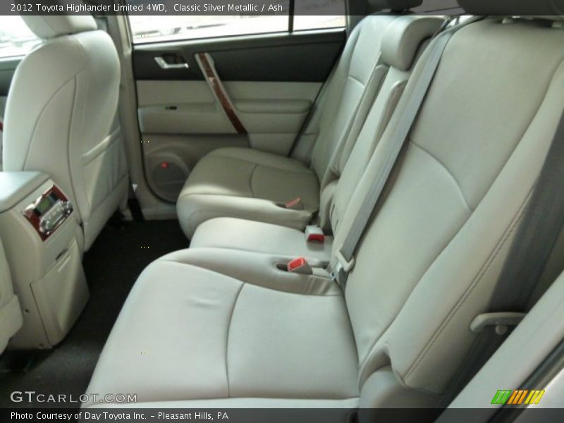 Classic Silver Metallic / Ash 2012 Toyota Highlander Limited 4WD