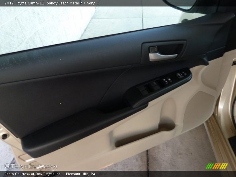 Sandy Beach Metallic / Ivory 2012 Toyota Camry LE