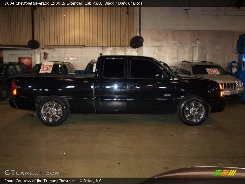 Black / Dark Charcoal 2004 Chevrolet Silverado 1500 SS Extended Cab AWD