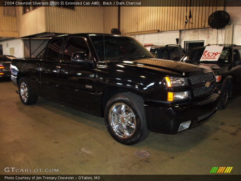 Black / Dark Charcoal 2004 Chevrolet Silverado 1500 SS Extended Cab AWD