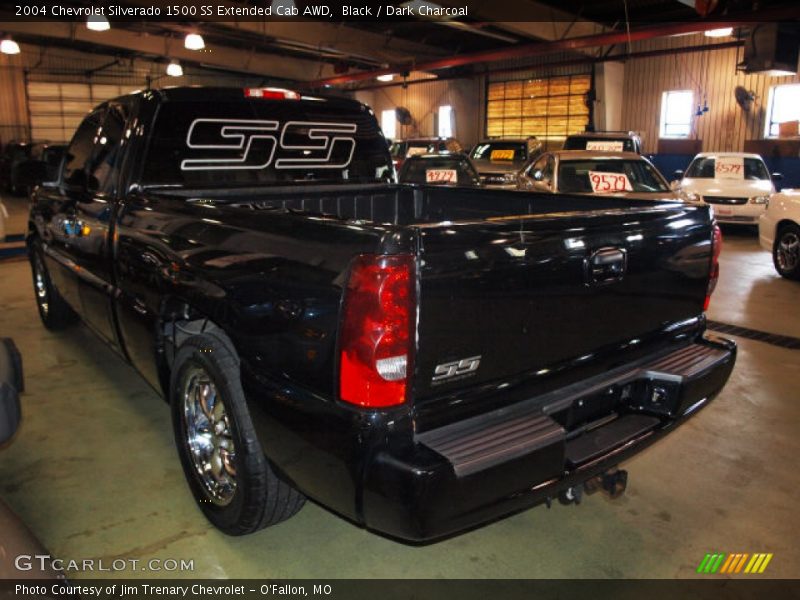 Black / Dark Charcoal 2004 Chevrolet Silverado 1500 SS Extended Cab AWD