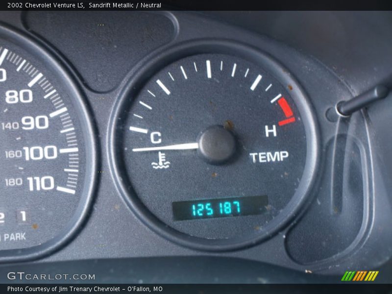 Sandrift Metallic / Neutral 2002 Chevrolet Venture LS