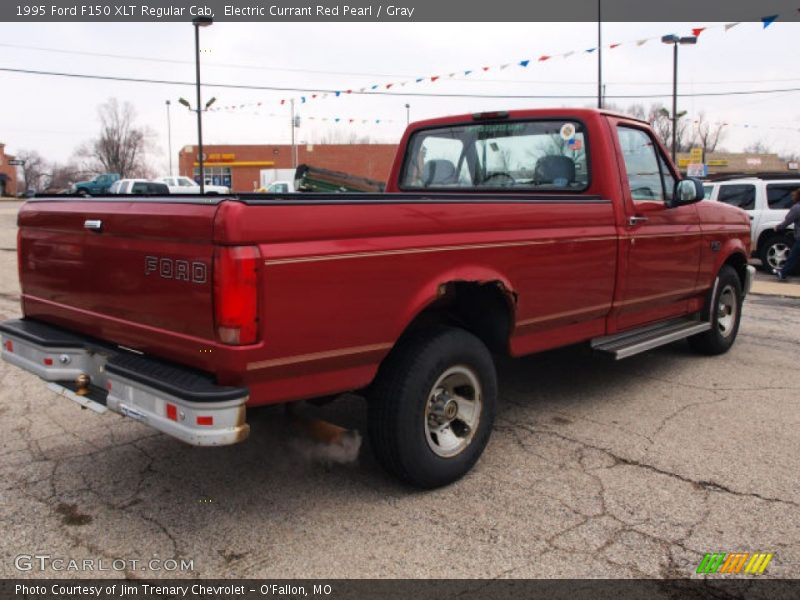 Electric Currant Red Pearl / Gray 1995 Ford F150 XLT Regular Cab