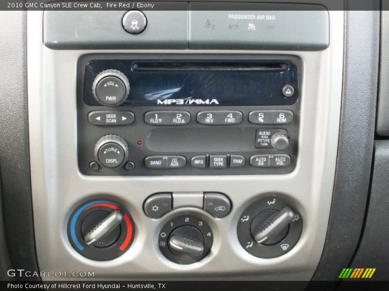 Controls of 2010 Canyon SLE Crew Cab