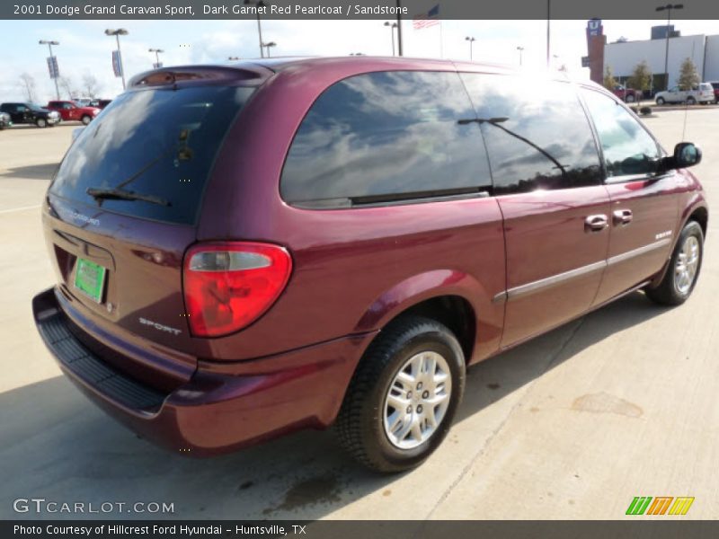 Dark Garnet Red Pearlcoat / Sandstone 2001 Dodge Grand Caravan Sport