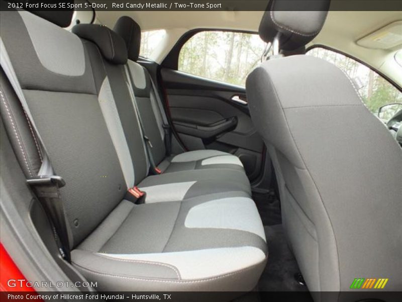 Red Candy Metallic / Two-Tone Sport 2012 Ford Focus SE Sport 5-Door