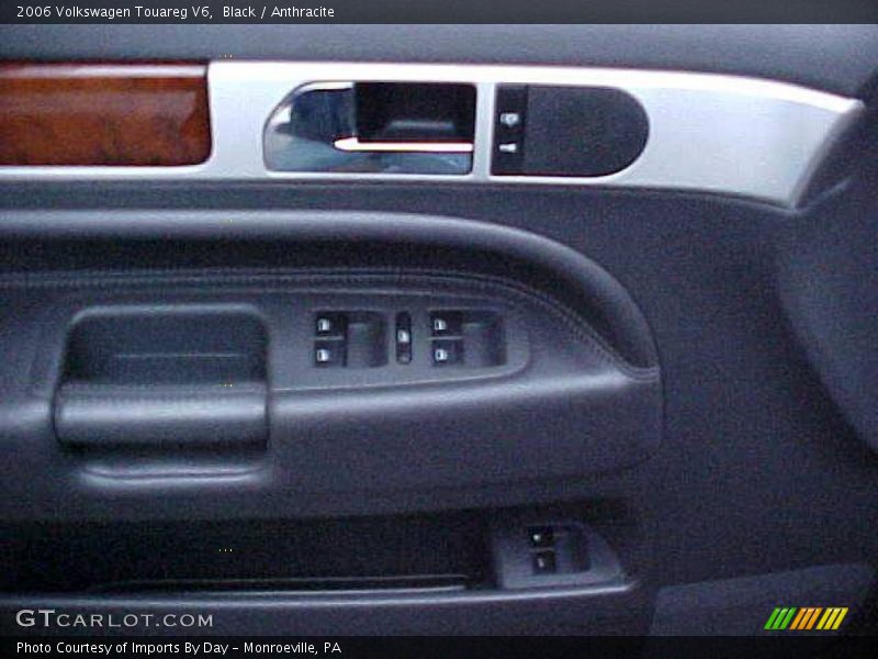 Black / Anthracite 2006 Volkswagen Touareg V6
