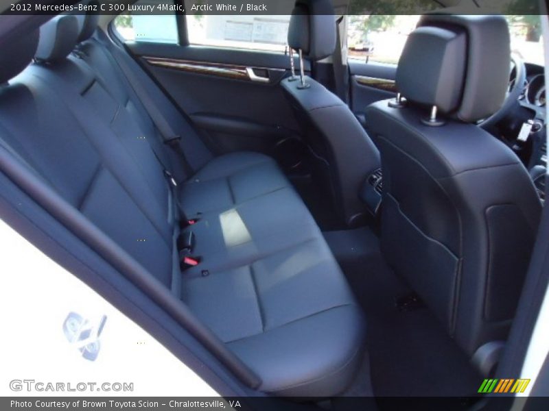 Arctic White / Black 2012 Mercedes-Benz C 300 Luxury 4Matic