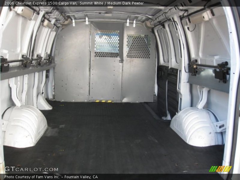  2006 Express 1500 Cargo Van Trunk