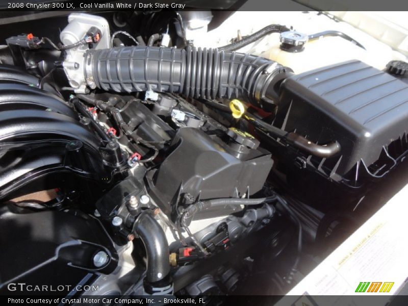 Cool Vanilla White / Dark Slate Gray 2008 Chrysler 300 LX