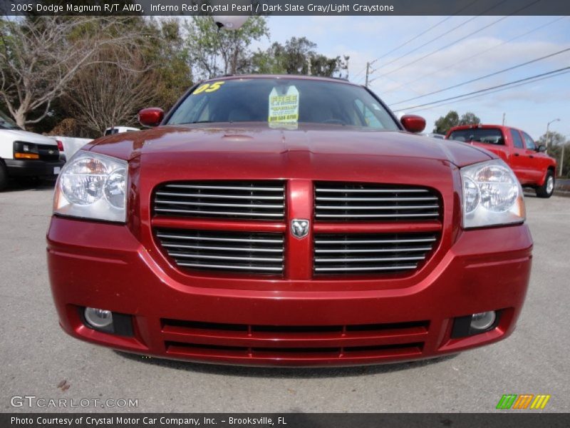  2005 Magnum R/T AWD Inferno Red Crystal Pearl