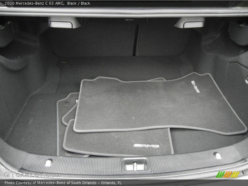  2010 C 63 AMG Trunk