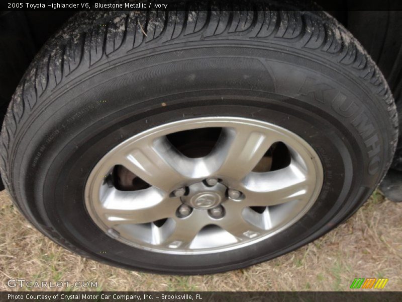Bluestone Metallic / Ivory 2005 Toyota Highlander V6