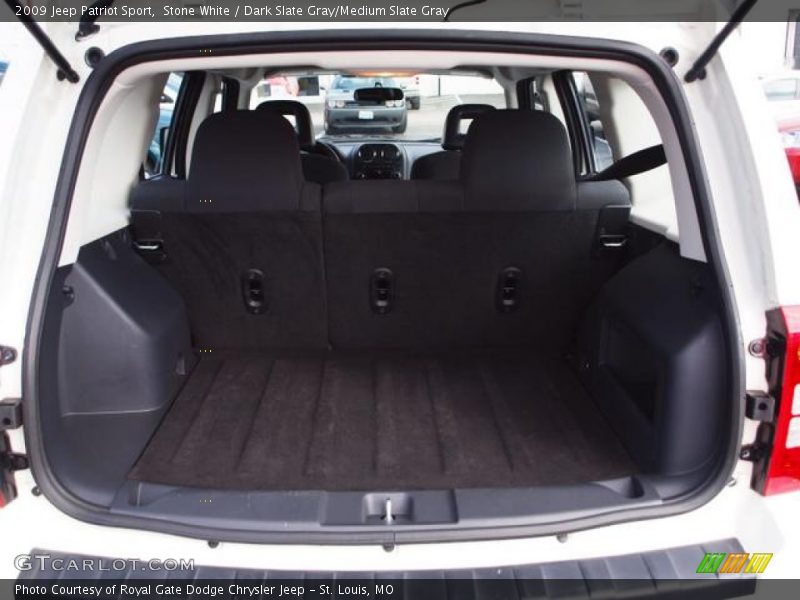 Stone White / Dark Slate Gray/Medium Slate Gray 2009 Jeep Patriot Sport