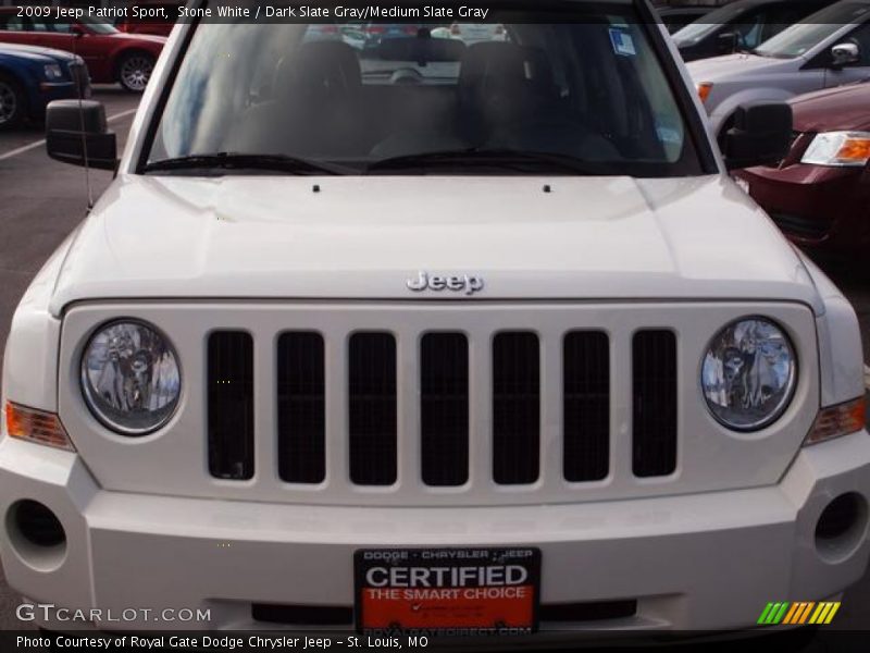 Stone White / Dark Slate Gray/Medium Slate Gray 2009 Jeep Patriot Sport