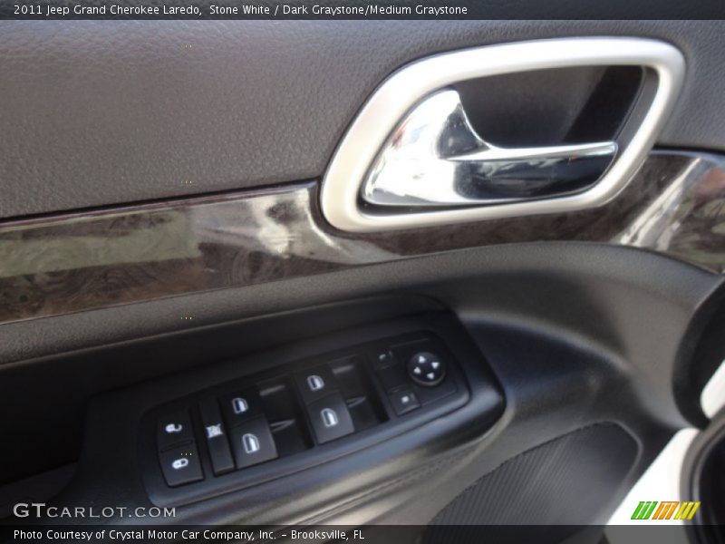 Stone White / Dark Graystone/Medium Graystone 2011 Jeep Grand Cherokee Laredo