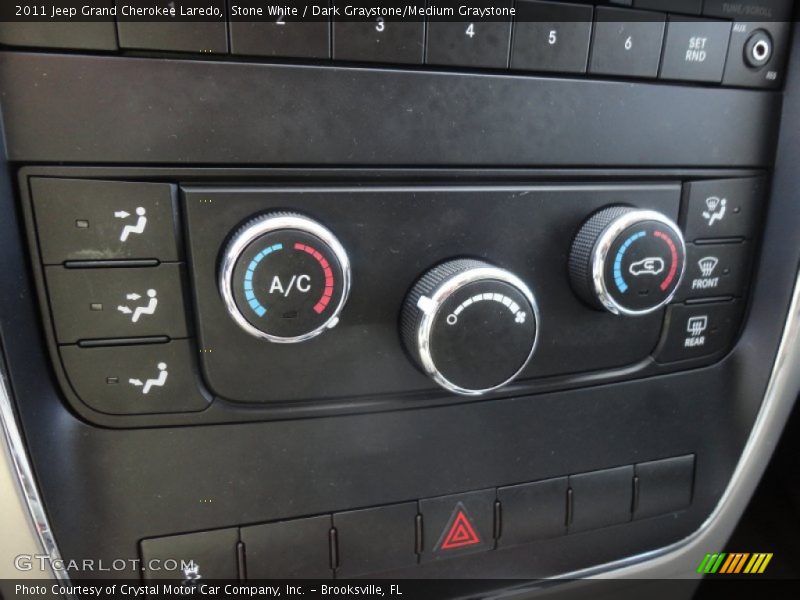 Stone White / Dark Graystone/Medium Graystone 2011 Jeep Grand Cherokee Laredo