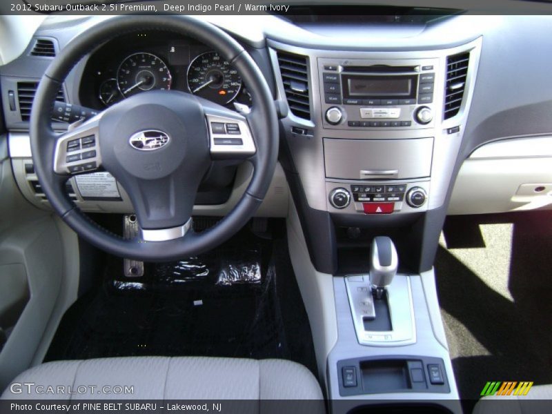 Deep Indigo Pearl / Warm Ivory 2012 Subaru Outback 2.5i Premium