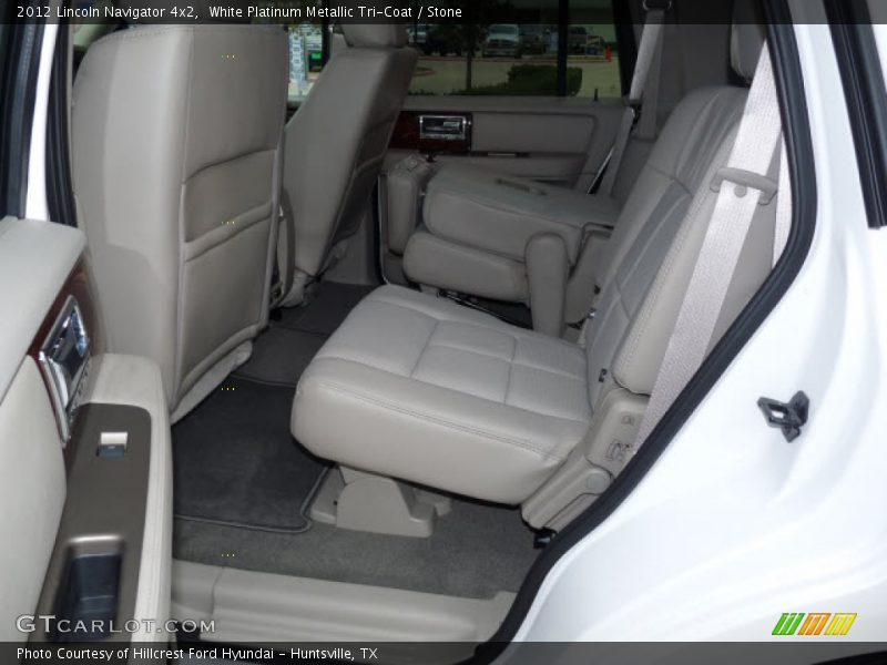 White Platinum Metallic Tri-Coat / Stone 2012 Lincoln Navigator 4x2