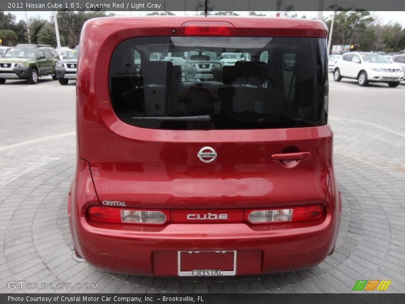 Cayenne Red / Light Gray 2012 Nissan Cube 1.8 S