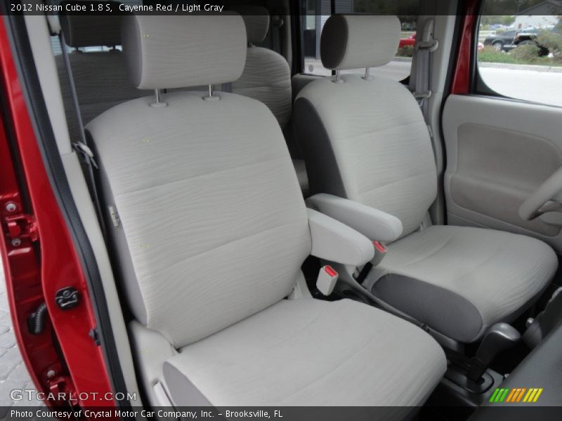  2012 Cube 1.8 S Light Gray Interior