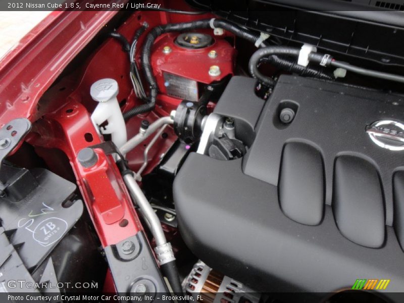 Cayenne Red / Light Gray 2012 Nissan Cube 1.8 S