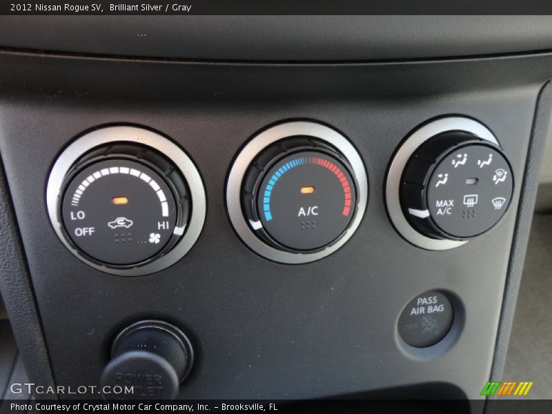 Brilliant Silver / Gray 2012 Nissan Rogue SV