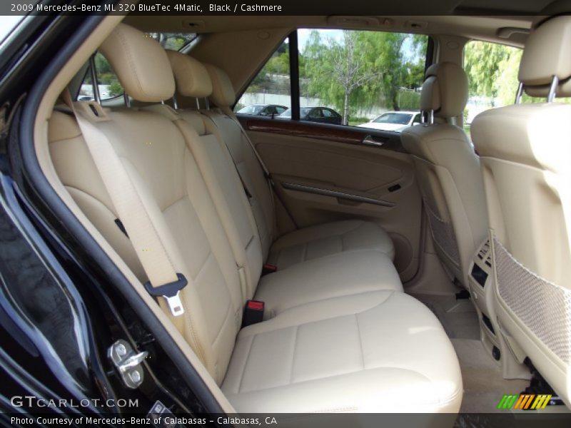 Black / Cashmere 2009 Mercedes-Benz ML 320 BlueTec 4Matic