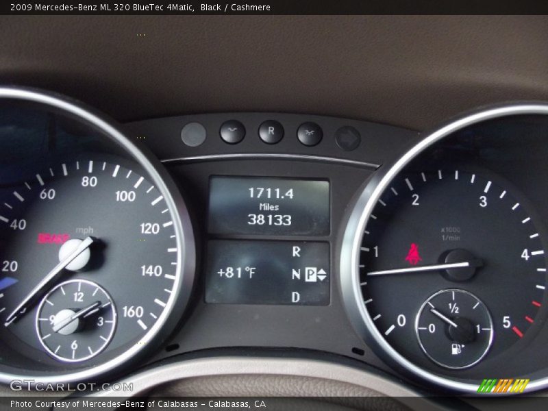 Black / Cashmere 2009 Mercedes-Benz ML 320 BlueTec 4Matic