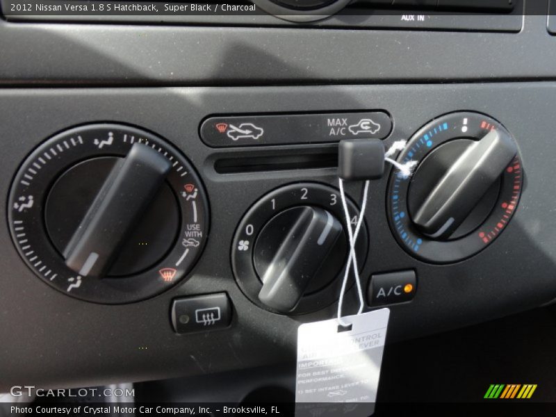 Super Black / Charcoal 2012 Nissan Versa 1.8 S Hatchback