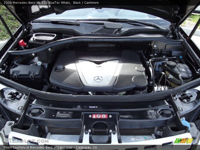 Black / Cashmere 2009 Mercedes-Benz ML 320 BlueTec 4Matic
