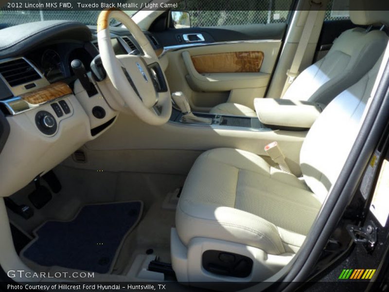 Tuxedo Black Metallic / Light Camel 2012 Lincoln MKS FWD
