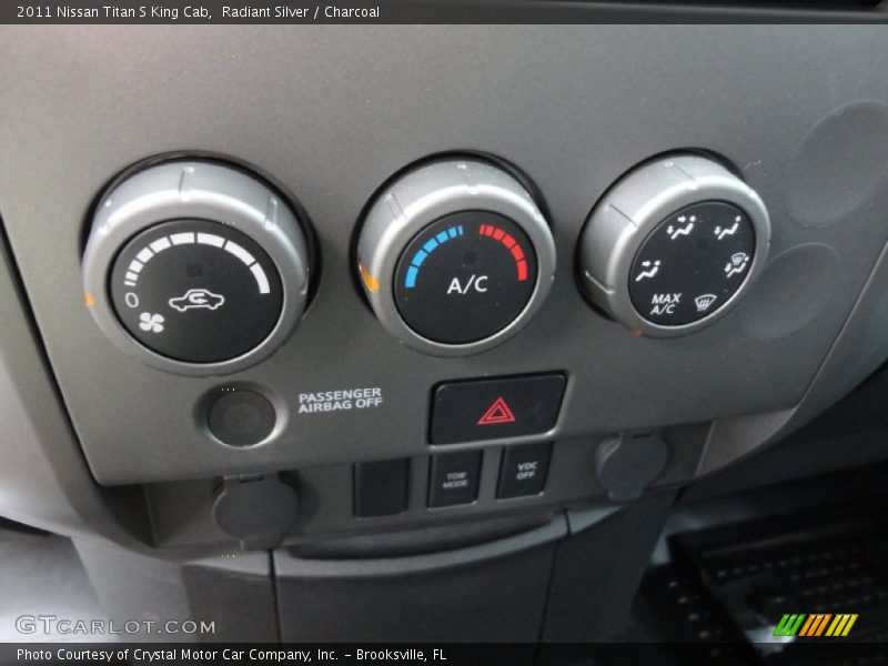 Radiant Silver / Charcoal 2011 Nissan Titan S King Cab