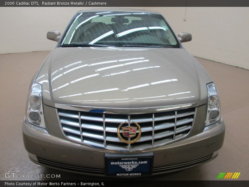 Radiant Bronze Metallic / Cashmere 2006 Cadillac DTS