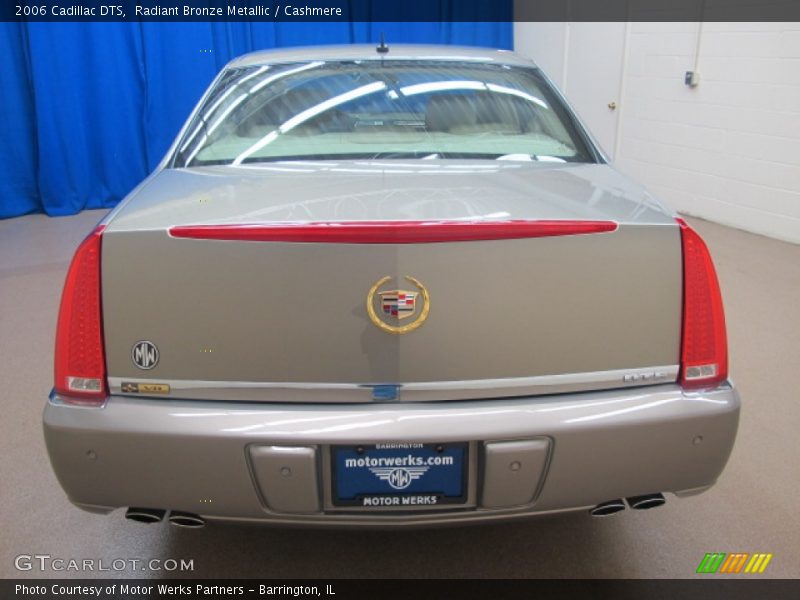 Radiant Bronze Metallic / Cashmere 2006 Cadillac DTS