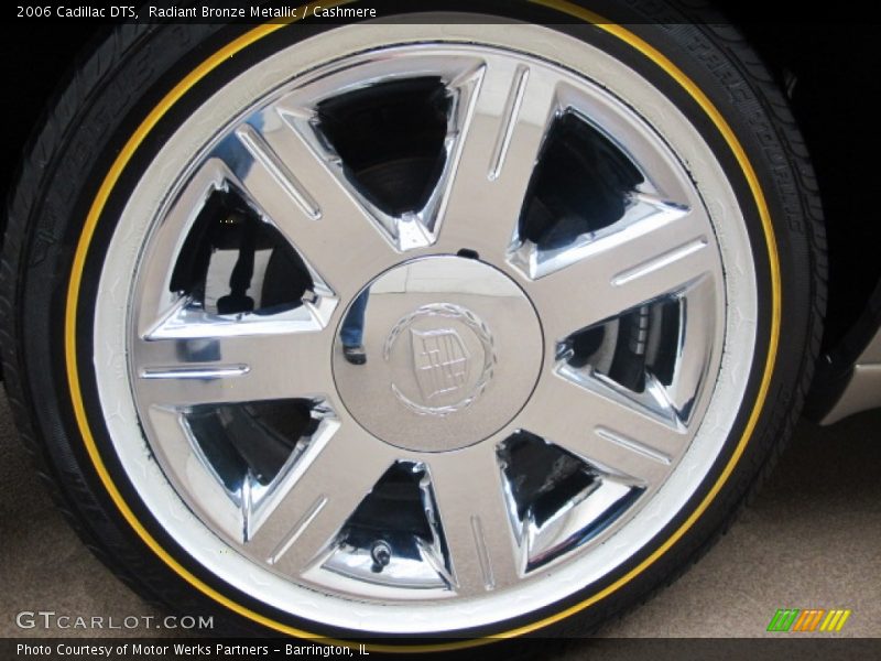 Radiant Bronze Metallic / Cashmere 2006 Cadillac DTS